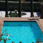 Domaine tour rosee piscine 2